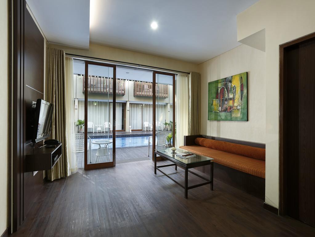 Devata Suites And Residence Legian Exteriér fotografie