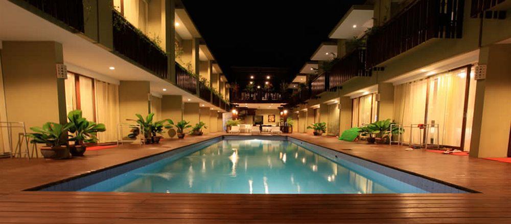 Devata Suites And Residence Legian Exteriér fotografie