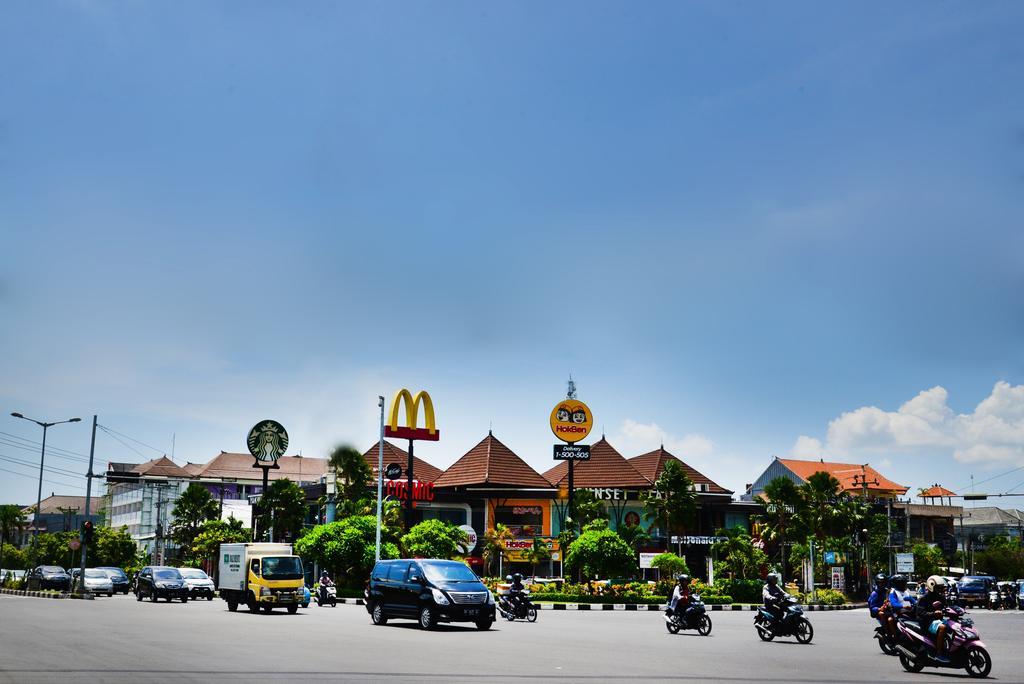 Devata Suites And Residence Legian Exteriér fotografie