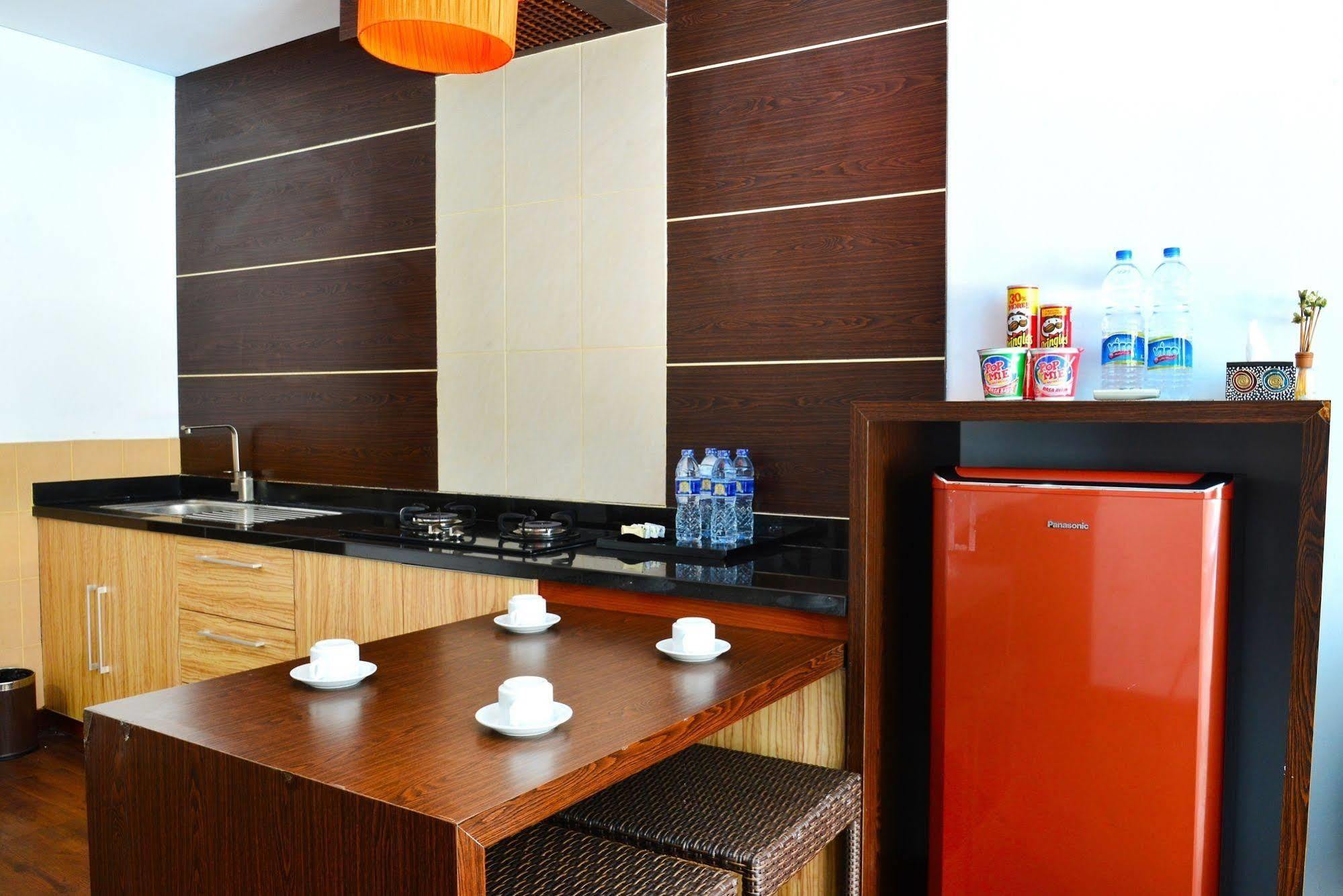 Devata Suites And Residence Legian Exteriér fotografie