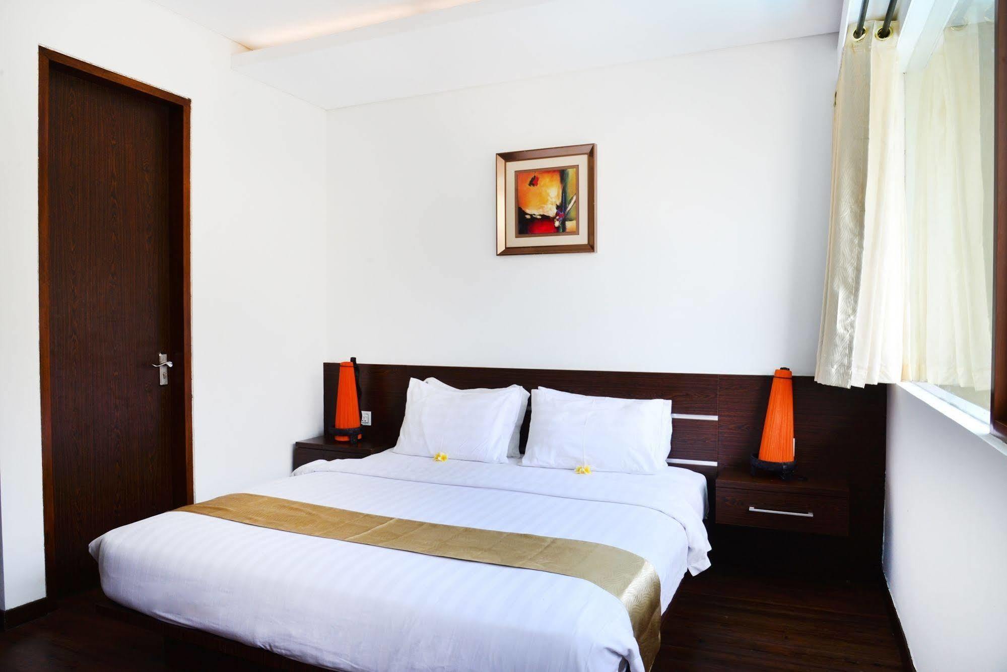 Devata Suites And Residence Legian Exteriér fotografie