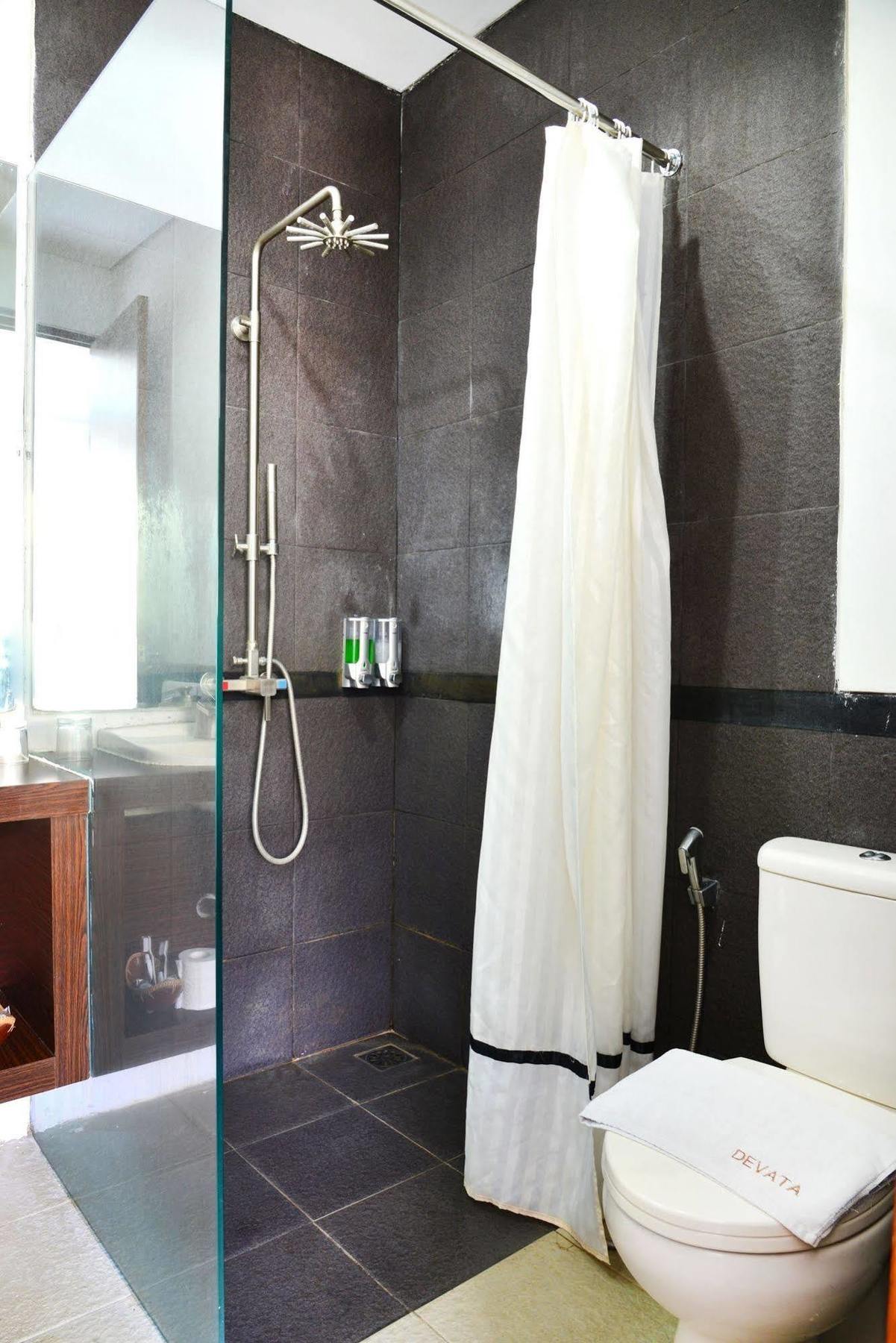 Devata Suites And Residence Legian Exteriér fotografie